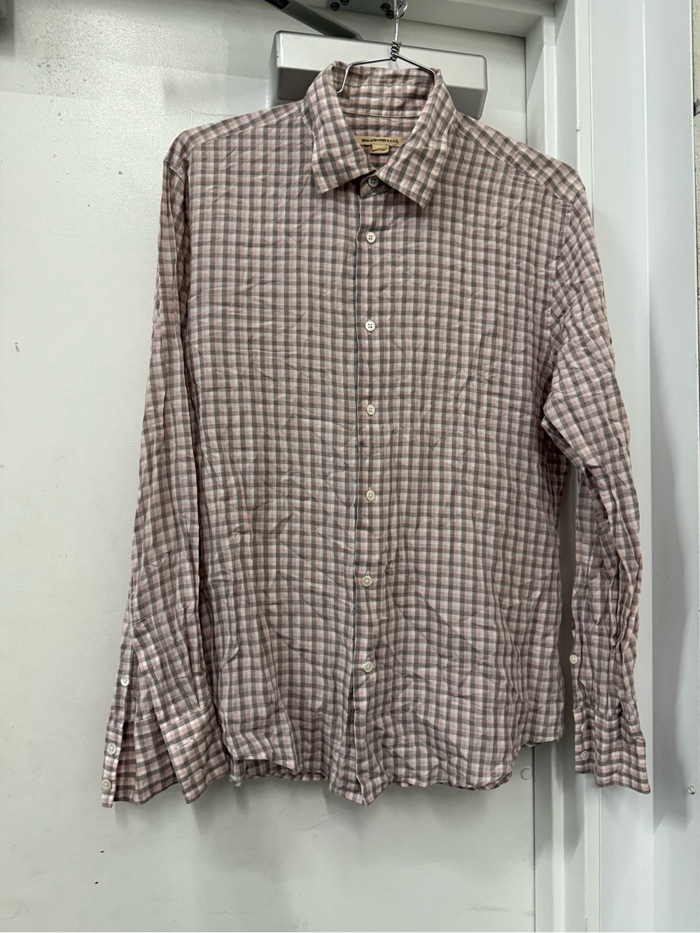 John varvatos 100% cotton Men's Long Sleeve Shirt Light pink and grey Plaid